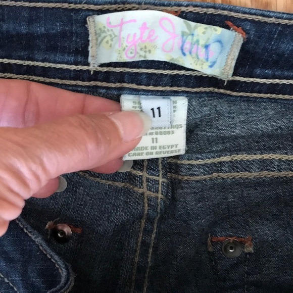 Tyte Jeans Embellished Low Rise Junior Jeans Size 11 Denim Blue Straight Leg - Picture 6 of 6